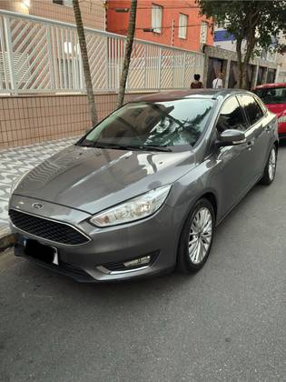 FORD FOCUS 2.0 SE PLUS FASTBACK 16V FLEX 4P POWERSHIFT FORD FOCUS 2.0 SE PLUS FASTBACK 16V FLEX 4P POWERSHIFT